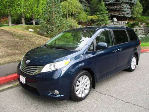 2011 Toyota Sienna Limited--AWD, Navi, Rear DVD, 1 Owner-- for sale in Kirkland, WA