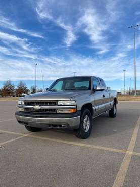1999 Chevrolet Silverado z71 4x4 - cars & trucks - by owner -... for sale in Hutchinson, KS
