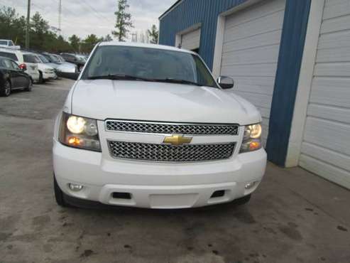 2007 Chevy Suburban LTZ - cars & trucks - by dealer - vehicle... for sale in Columbia, SC