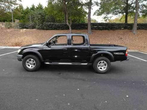 Toyota Tacoma Double Cab PreRunner SR5 135,000 miles - cars & trucks... for sale in Chattanooga, TN