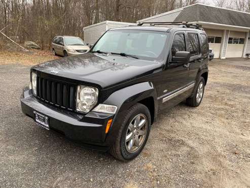 2012 Jeep Liberty Latitude 4x4 suv MINT! Black on Black - cars &... for sale in Southington , CT
