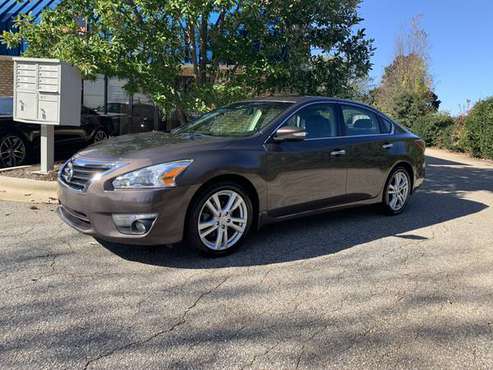 2 OWNER 2013 NISSAN ALTIMA 3.5 SL *FULLY LOADED*LOW MILES*LEATHER* -... for sale in Greensboro, VA