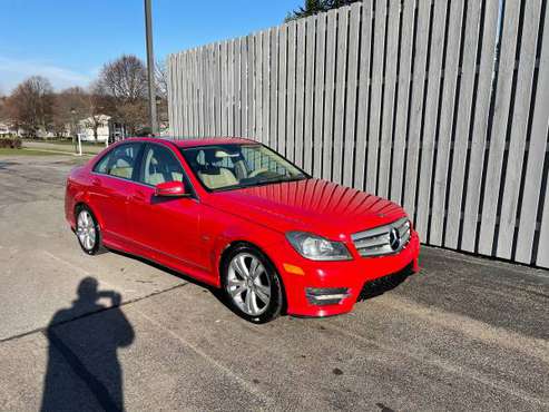 2012 Mercedes Benz C250 - cars & trucks - by owner - vehicle... for sale in Perinton Rt 31 & Rt 250, NY