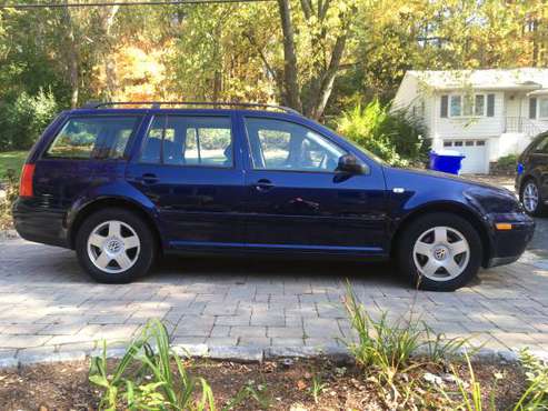 2001 Volkswagen Jetta Wagon GLS 2.0L Blue for sale in Bedford, MA