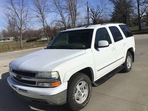White Chevy Tahoe 1500 4X4 - cars & trucks - by dealer - vehicle... for sale in Dallas Center, IA