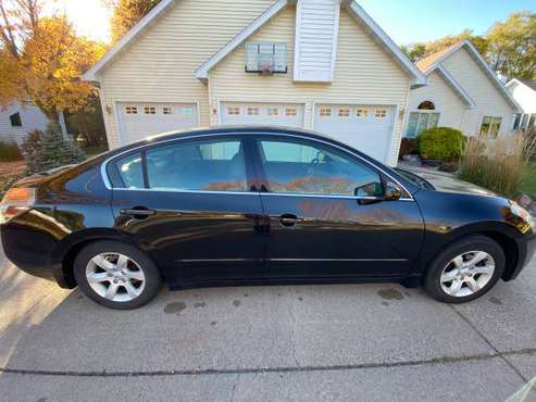 2008 Nissan Altima - cars & trucks - by owner - vehicle... for sale in Eau Claire, WI