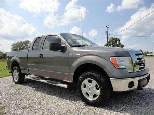 2011 FORD F150 XLT, Gray APPLY ONLINE-> BROOKBANKAUTO.COM!! for sale in Summerfield, NC
