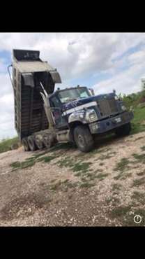 2003 International 5500I Quad Axle for sale in Del Valle, TX