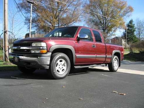 LOW mileage 99 Chevy Silverado 4wd - cars & trucks - by owner -... for sale in Brownstown, PA