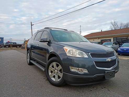 2011 CHEVROLET TRAVERSE AWD - - by dealer - vehicle for sale in fredericlsburg, VA