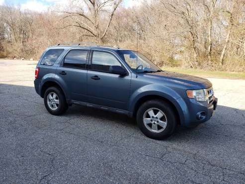 2010 Ford Escape XLT 4x4 w/low miles for sale in New London, CT