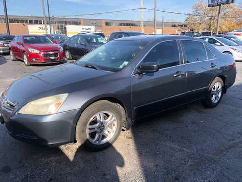 2007 Honda Accord EXL - cars & trucks - by dealer - vehicle... for sale in Elmhurst, IL