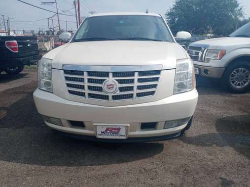 2007 Cadillac Escalade - - by dealer - vehicle for sale in McAllen, TX