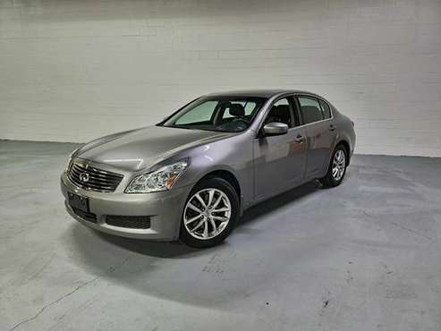 2009 INFINITI G - Financing Available! - cars & trucks - by dealer -... for sale in Glenview, IL