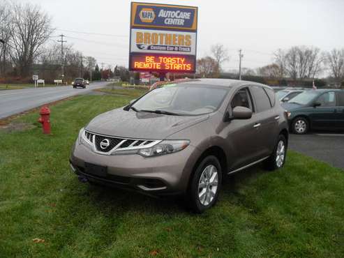 13 Nissan Murano AWD 1-Own 144k Sharp - cars & trucks - by dealer -... for sale in Westfield, MA