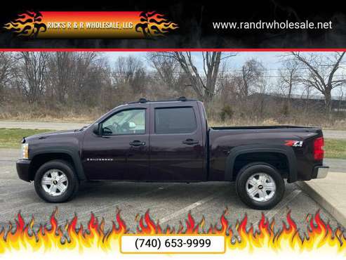 2008 Chevrolet Chevy Silverado 1500 LT1 4WD 4dr Crew Cab 5 8 ft SB for sale in Lancaster, OH