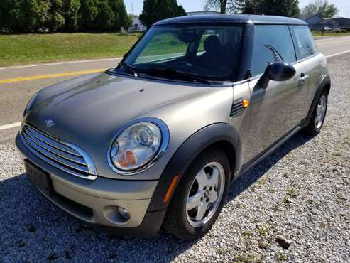 2009 Mini Cooper Hardtop R56 ONLY 88k miles! for sale in Canton, OH