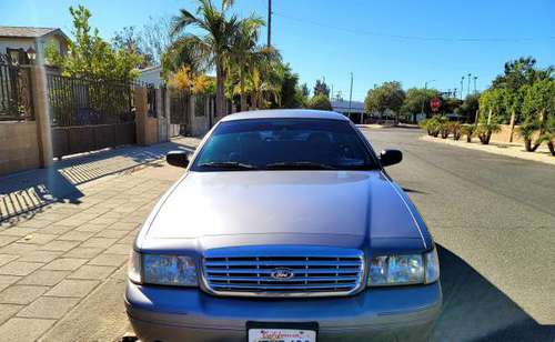 2006 Ford Crown Victoria L.x only 90,000 miles - cars & trucks - by... for sale in North Hollywood, CA
