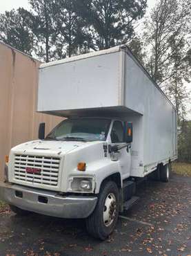 2007 GMG C7500 Moving Truck - cars & trucks - by owner - vehicle... for sale in Charleston Afb, SC