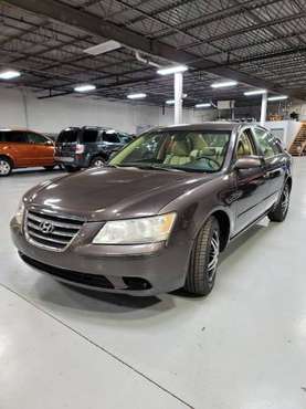 2009 HYUNDAI SONATA $1500 DOWN PAYMENT NO CREDIT CHECKS!!! - cars &... for sale in Brook Park, OH