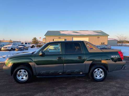 2002 Chevy Avalanche LT 4x4**ONLY 148,000 Miles** - cars & trucks -... for sale in Sioux Falls, SD