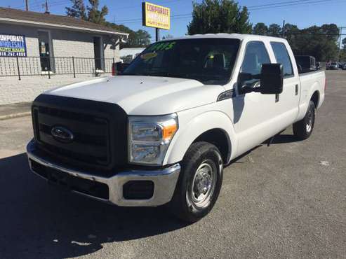SAVE THOUSANDS! 2015 FORD F250 SUPERDUTY SUPERCREW CAB 4 DOOR TRUCK... for sale in Wilmington, NC