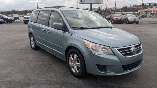 2009 Volkswagen Routan SEL 4dr Mini Van w/ RSE - cars & trucks - by... for sale in Youngstown, OH