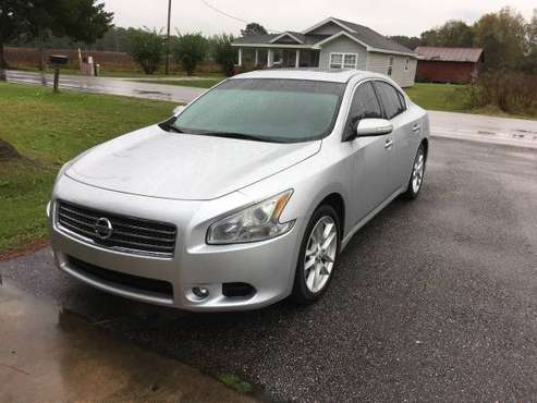2011 Nissan Maxima - cars & trucks - by owner - vehicle automotive... for sale in Brunswick, NC