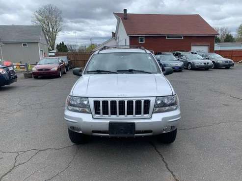 2004 Jeep Grand Cherokee 4dr Laredo 4WD - - by dealer for sale in East Windsor, CT