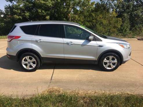 2015 FORD ESCAPE SE - cars & trucks - by dealer - vehicle automotive... for sale in Troy, MO