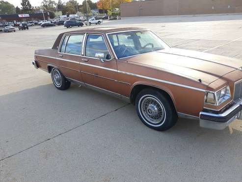 1982 Buick Park Avenue 53k(Power Factory Sunroof) - cars & trucks -... for sale in milwaukee, WI
