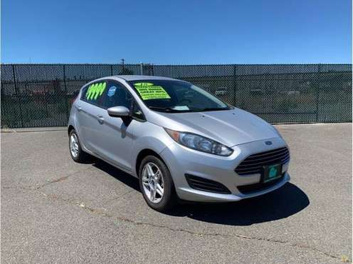 2018 Ford Fiesta SE Hatchback 4D - cars & trucks - by dealer -... for sale in Yakima, WA