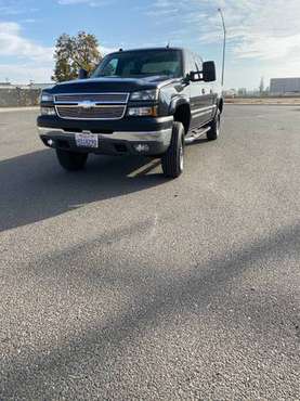 2005 Duramax Dieael 4x4 - cars & trucks - by owner - vehicle... for sale in Modesto, CA