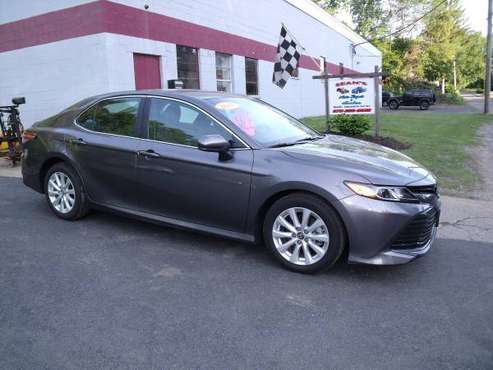2018 Toyota Camry LE for sale in Clinton, MA