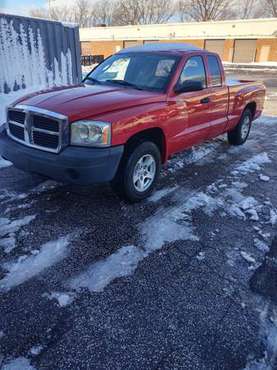 2007 Dodge Dakota 4X4 - cars & trucks - by owner - vehicle... for sale in Cleveland, OH