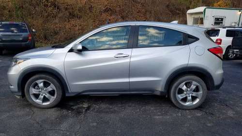 2016 Honda HRV 4x4 AWD 82K Miles. - cars & trucks - by dealer -... for sale in Laceyville, PA