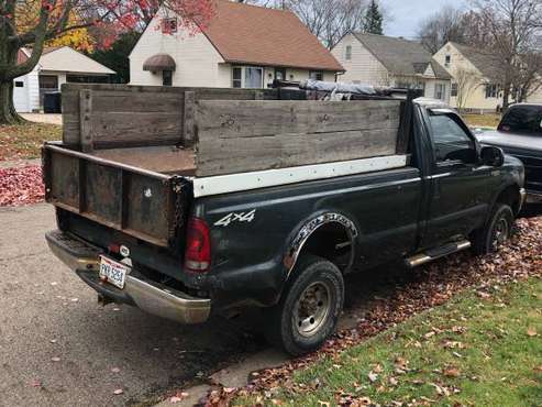 2004 Ford F-250 XLT Super Duty W/Dump Bed - - by for sale in Lakemore, OH