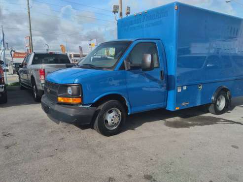 2014 CHEVY EXPRESS BOX - cars & trucks - by dealer - vehicle... for sale in Miami, FL