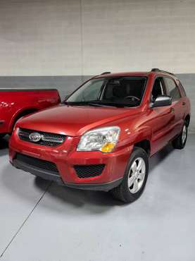 2009 KIA SPORTAGE MANUAL $1500 DOWN PAYMENT NO CREDIT CHECKS!!! -... for sale in Brook Park, OH