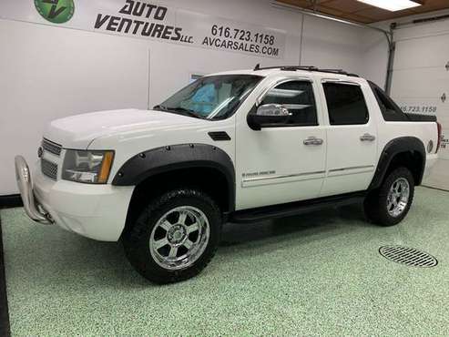 2008 Chevrolet Avalanche 4WD Crew Cab 130 LT w/2LT for sale in Hudsonville, IN