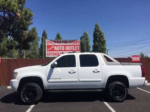 2007 4WD Chevy Avalanche 4" lift Flagstaff Auto Outlet for sale in Flagstaff, AZ