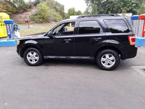 2010 Ford Escape XLt 4x4 for sale in Meriden, CT