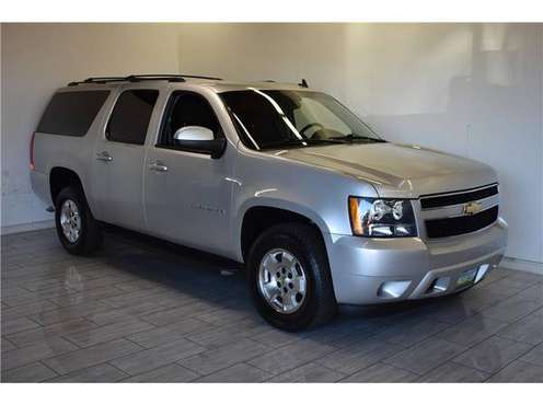 2011 Chevrolet Suburban 1500 4WD AWD Chevy LS Sport Utility 4D SUV for sale in Escondido, CA