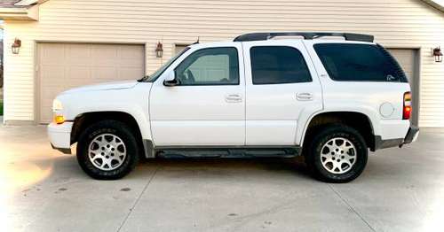 2005 Tahoe z71 - cars & trucks - by owner - vehicle automotive sale for sale in Shiocton, WI