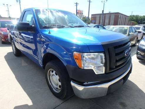 2010 Ford F-150 Reg Cab Short Box Blue for sale in Des Moines, IA