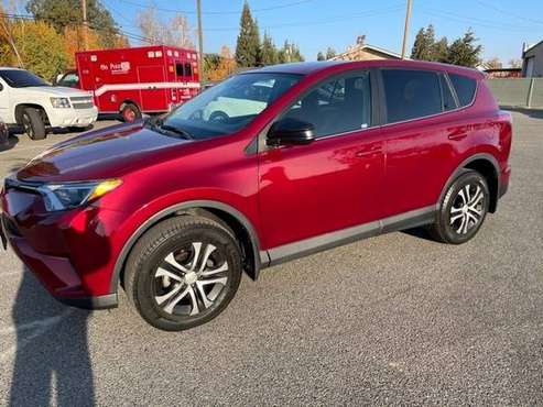 2018 Toyota RAV4 LE FWD - cars & trucks - by dealer - vehicle... for sale in Madera, CA