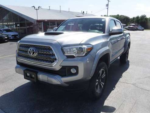 2016 Toyota Tacoma Double Cab 4WD TRD Sport Pickup 4D 5 ft Trades Welc for sale in Harrisonville, MO