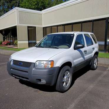 2004 Ford Escape XLT 3 0 V6 4x4 Auto Clean Title for sale in Portland, OR
