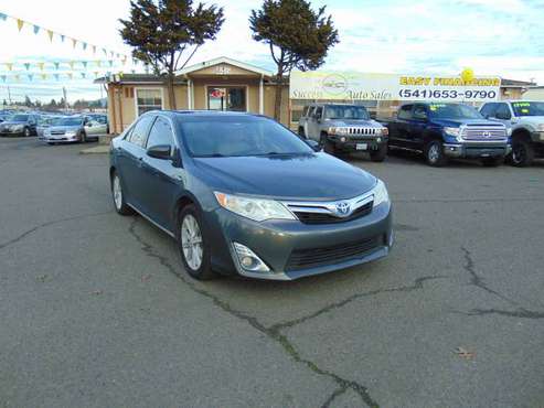 2012 TOYOTA CAMRY HYBRID - - by dealer - vehicle for sale in Eugene, OR