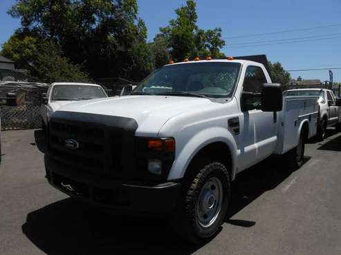 2010 Ford F-350 4X4 Utility Truck! for sale in Oakdale, CA